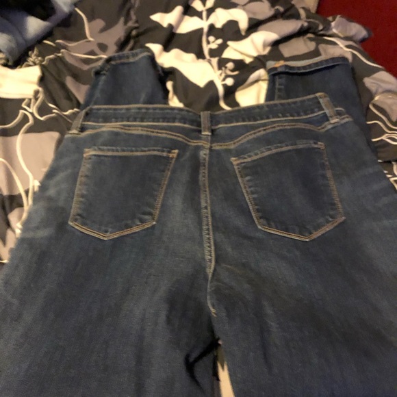 Jeans - Picture 2 of 2